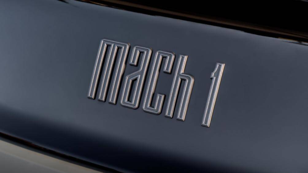 Ford Mustang Mach 1 chính là chiếc Mustang phiên bản thương mại đầu tiên ở châu Âu được trang bị hộp số sàn TREMEC 6 cấp