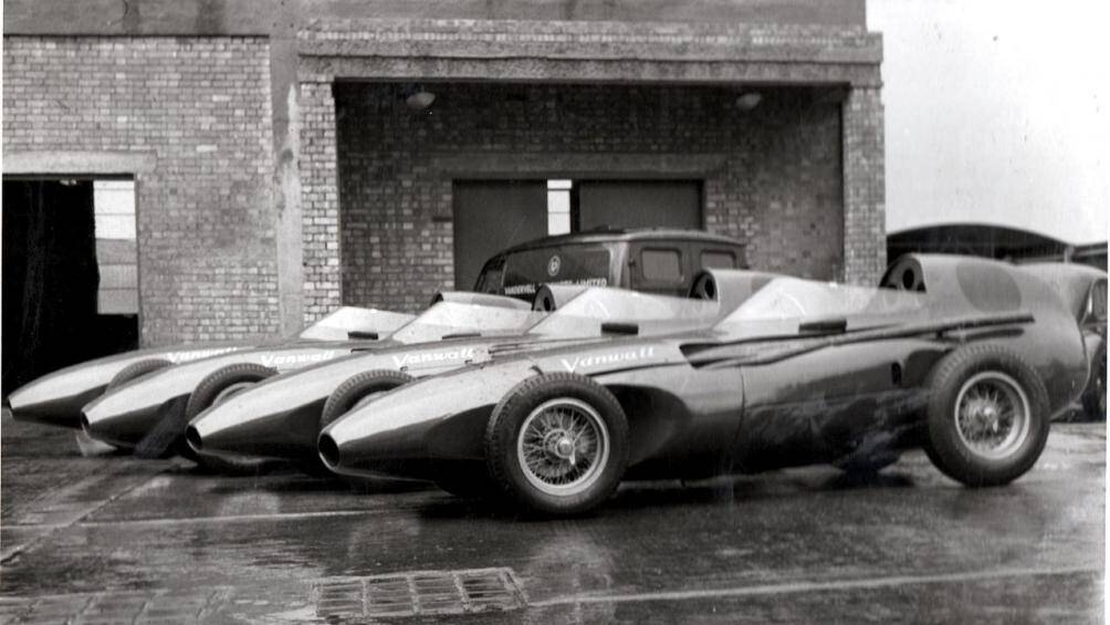 Để kỷ niệm 6 chiến thắng trong năm 1958, Vanwall đang tái sinh lại 6 chiếc xe kế tục dựa trên mẫu xe đua vô địch năm 1958