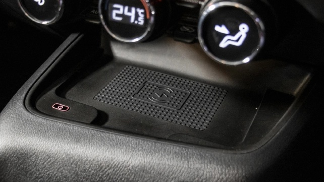 Trong khi đó, khoang cabin của Nissan Magnite sở hữu đầy đủ tiện nghi với các cửa gió điều hòa khá hiện đại