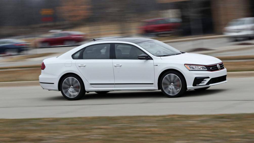 4. Volkswagen Passat