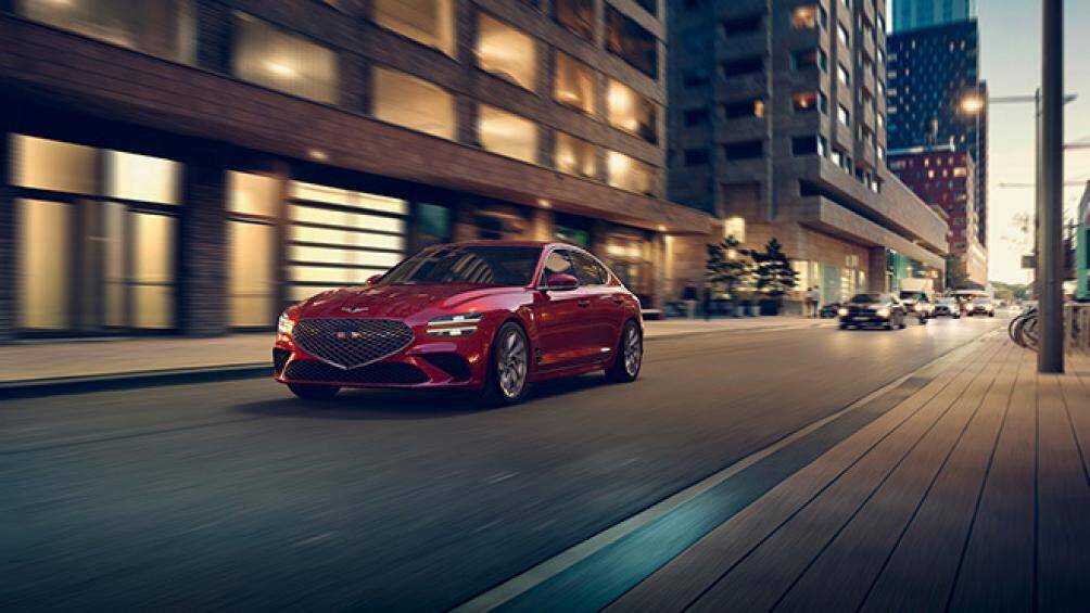 Được biết, khách hàng của dòng xe này có đến 14 màu sắc ngoại thất để lựa chọn