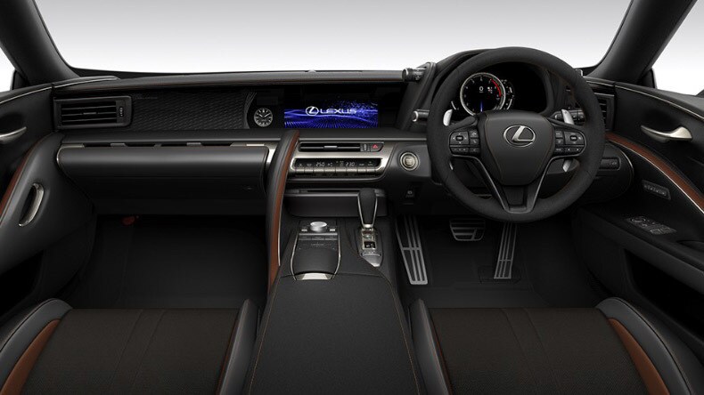 Lexus LC 500 Aviation vẫn tiếp tục sử dụng động cơ V8 5.0L sản sinh công suất 471 mã lực