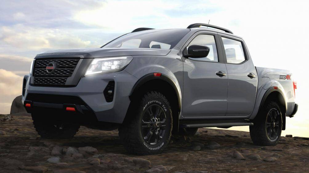 Sau 6 năm có mặt, Nissan Navara thế hệ thứ 3 chính thức ra mắt bản nâng cấp facelift 2021 với nhiều điểm mới về ngoại hình và tiện ích