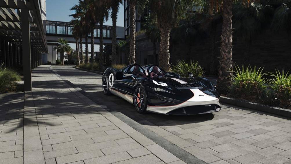 Giá xe McLaren Elva tại Dubai bắt đầu từ 1,78 triệu đô la (tương đương 41 tỷ đồng) và nhiều khả năng mức giá này chưa bao gồm thuế