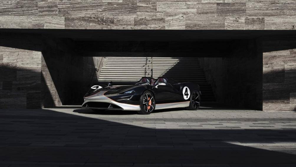 McLaren Elva được phát triển dựa trên hệ thống khung gầm và thân vỏ bằng sợi carbon siêu nhẹ. Người mua còn có thể chọn lựa kính chắn gió bằng carbon