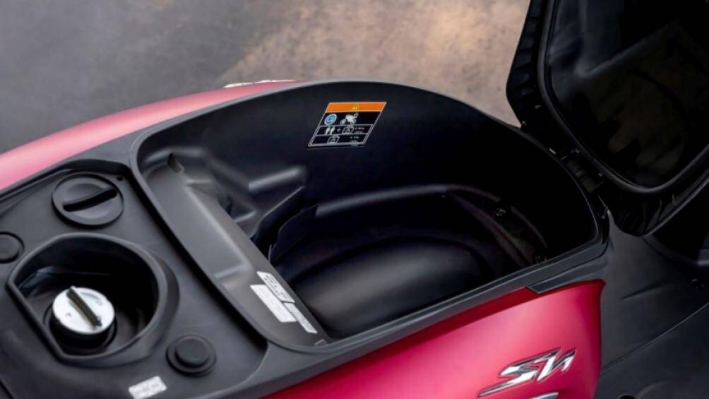 Khối động cơ này giúp dung tích xe được đẩy lên từ 279cc lên thành 329,6cc