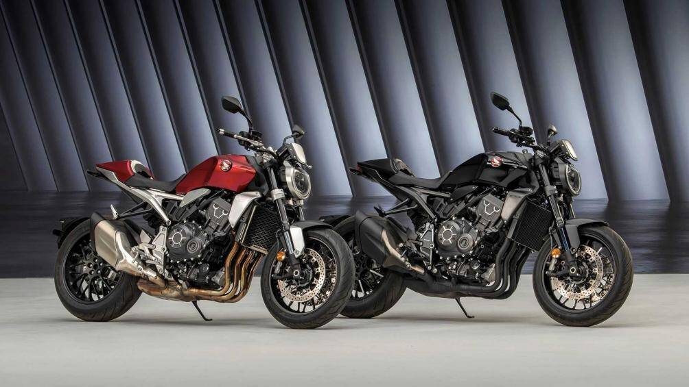 Mới đây, Honda đã cho ra mắt mẫu mô tô mới CB1000R 2021 của mình kèm với đó là sự xuất hiện của phiên bản Black Edition