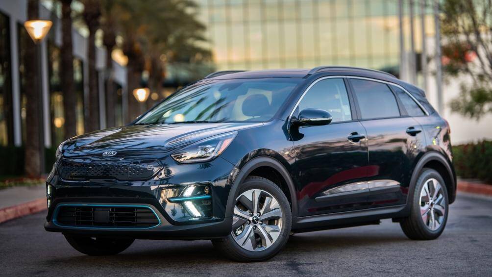 4. Kia Niro 2020 (giá khởi điểm: 24.590 USD, điểm tổng thể: 8,4/10)