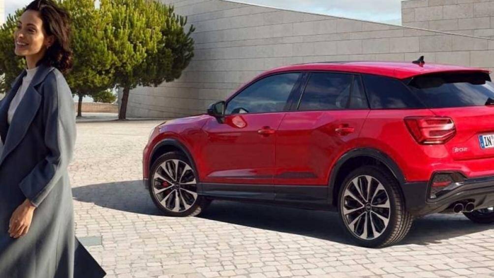 Ngoài ra, SQ2 2021 còn có khả năng nâng cấp tối đa các hệ thống điện tử, bao gồm cơ chế bản đồ định vị MMI navigation plus, kết nối 4G LTE,...