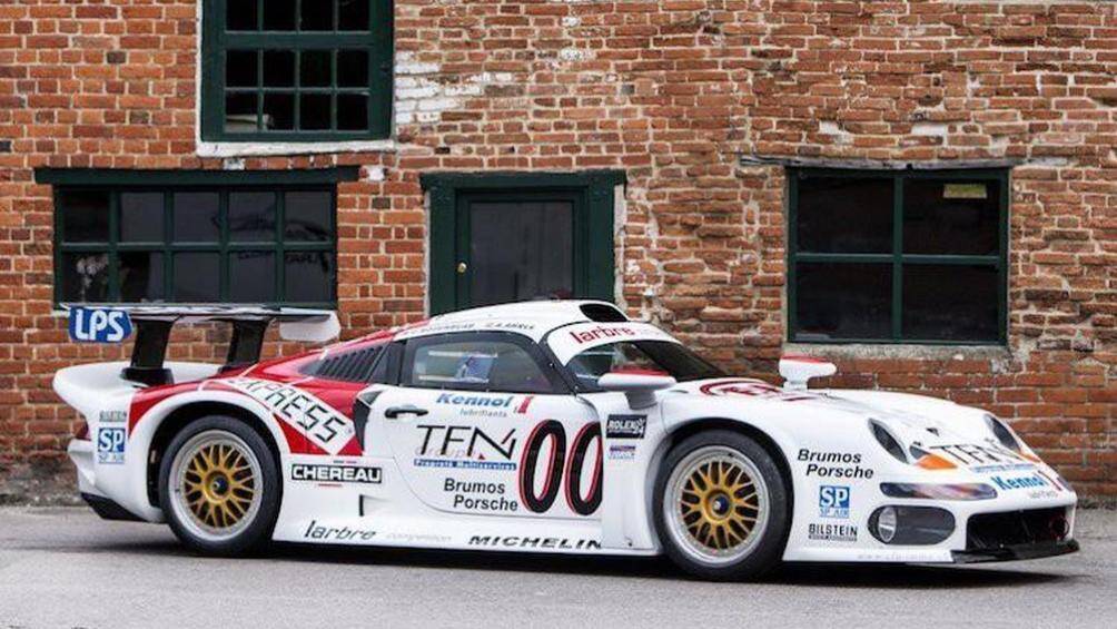 5. Porsche 911 GT1 1998 phiên bản đường phố (5,9 triệu USD)