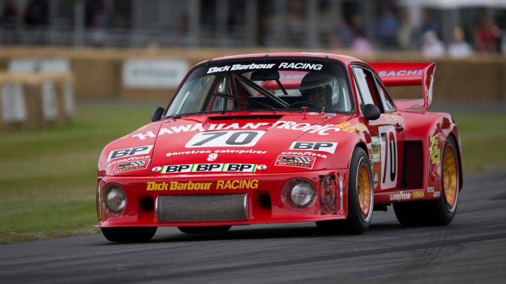 9. Porsche 935 1979 (5.1 triệu USD)