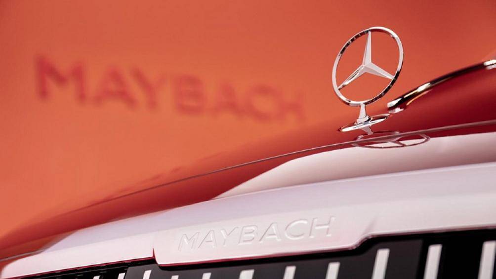Dự kiến, xe sẽ được bán ra thị trường vào cuối năm nay. Hiện giá xe Mercedes-Maybach S-Class 2021 vẫn chưa được công bố