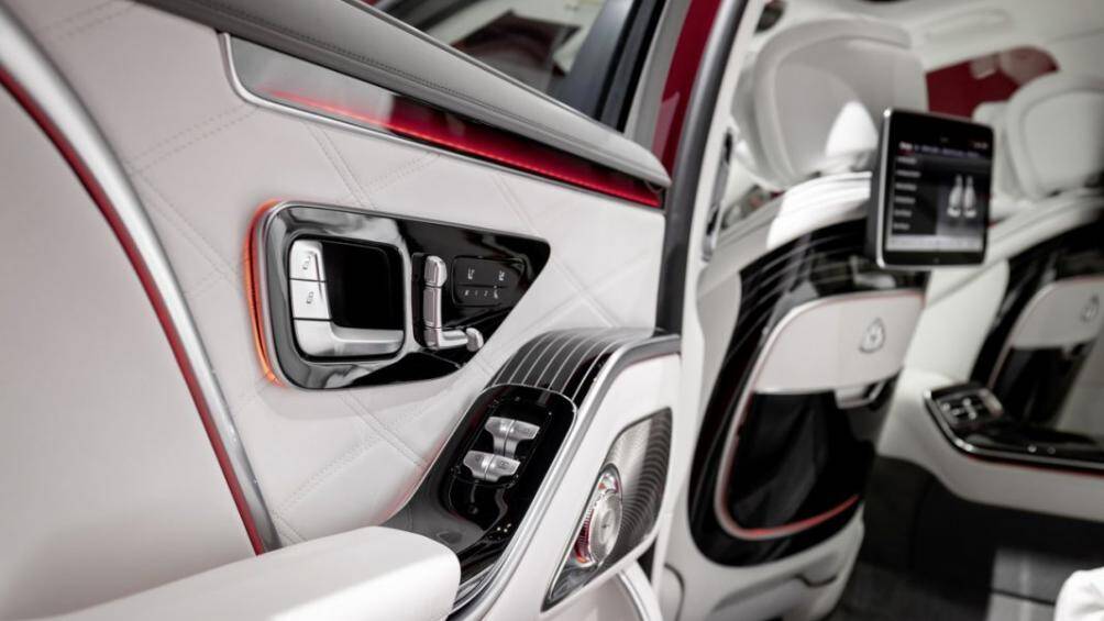 Điểm đặc biệt nhất của những chiếc S-Class Maybach chính là trải nghiệm đẳng cấp mà khoang nội thất của chiếc xe đem lại cho chủ sở hữu