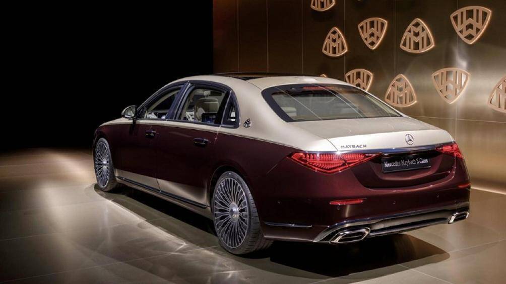 Những chiếc Mercedes-Maybach S-Class cũng có thể được phối màu theo phong cách hai màu dual-tone lạ mắt