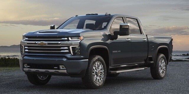 Chevrolet Silverado HD: V8 6.6L
Động cơ turbodiesel V8 6.6L của Chevrolet Silverado cho công suất 401 mã lực và mô-men xoắn 464 lb-ft.
