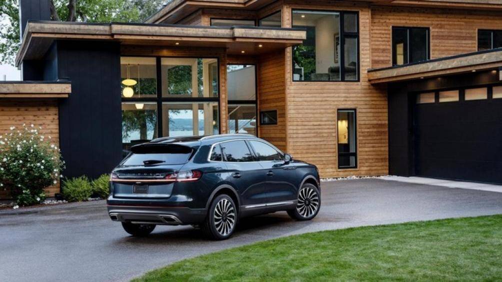 Hệ thống hỗ trợ lái Co-Pilot360 có tính năng giám sát hành trình thích ứng, tự động bám làn đường, hỗ trợ đỗ xe, hỗ trợ đánh lái tránh va chạm và camera 360