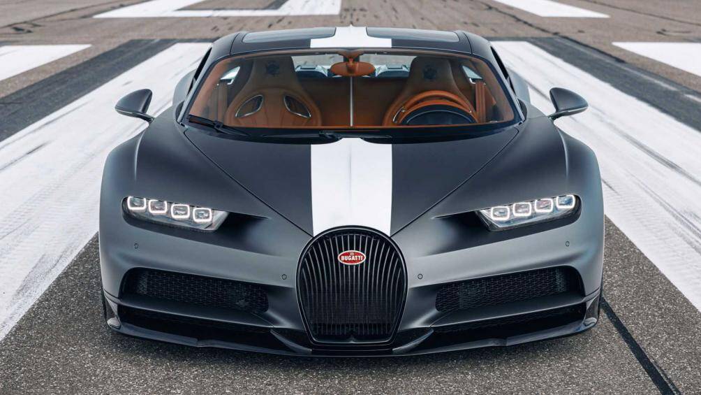 Phiên bản đặc biệt có tên "Les Legendes Du Ciel" nhằm kỷ niệm thành công của Bugatti trong ngành công nghiệp máy bay và xe đua đầu thế kỷ 20