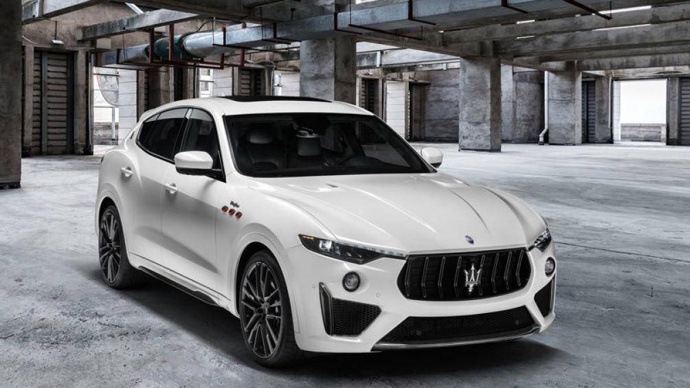 10. Maserati Levante Trofeo 2021 (thời gian tăng tốc từ 0-96 km/h: 3,7 giây)