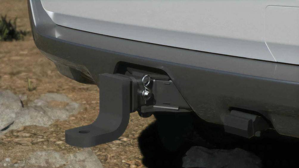 Móc hỗ trợ kéo phía sau, cho phép lên đến 3 tấn (3.000 kg) cho phiên bản lắp động cơ dầu 3.2L và móc kéo 3,1 tấn cho động cơ biturbo