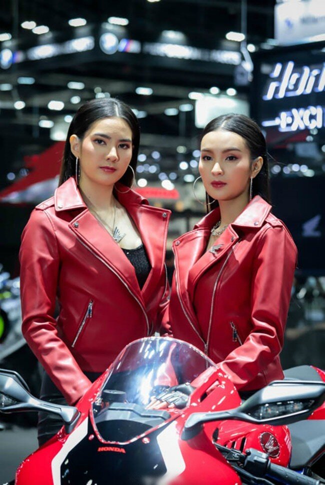 Sóng đôi bên mô tô mới của Honda