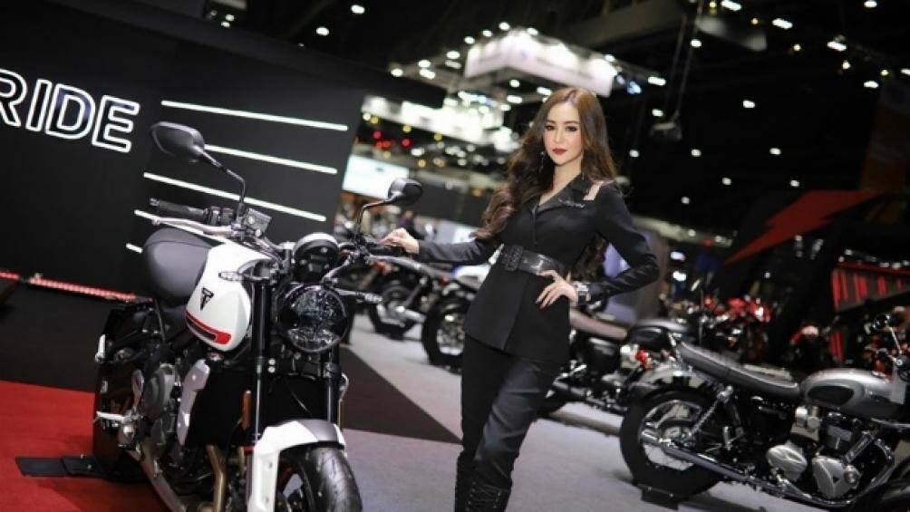 Tạo dáng bốc lửa