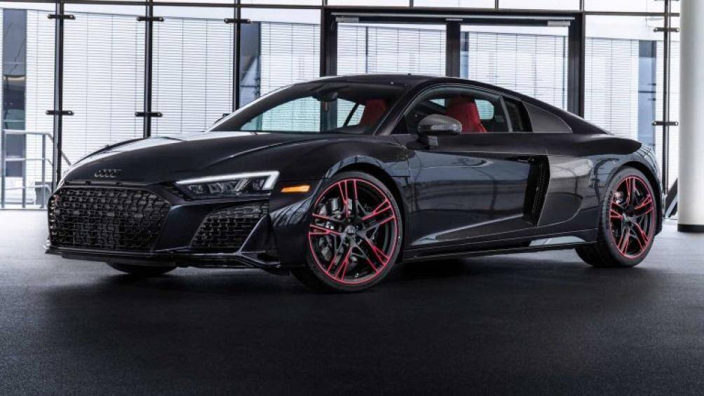 Mới đây, Audi vừa cho ra mắt phiên bản giới hạn của mẫu siêu xe Audi R8 RWD 2021 thế hệ mới với chỉ 30 chiếc trên toàn cầu