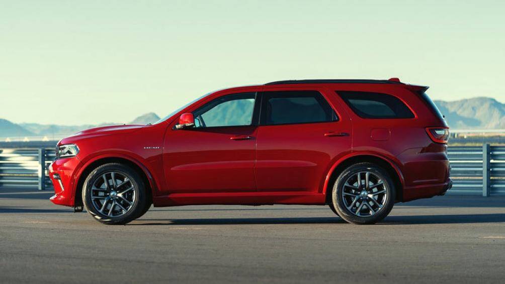 8. Dodge Durango (giá khởi điểm: 30.495 USD)
