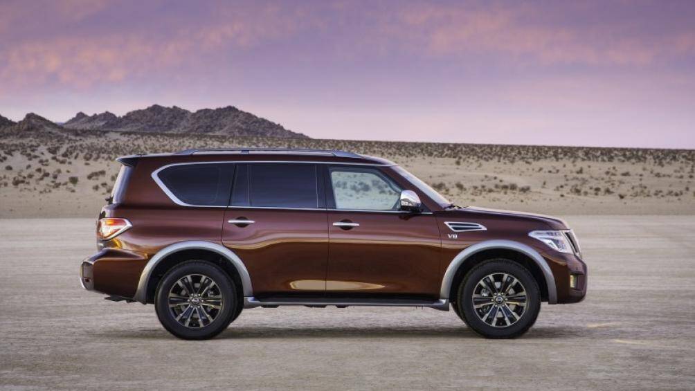 9. Nissan Armada 2020 (sức chứa khoang hành lý khi gập 2 hàng ghế sau: 2.701 lít)