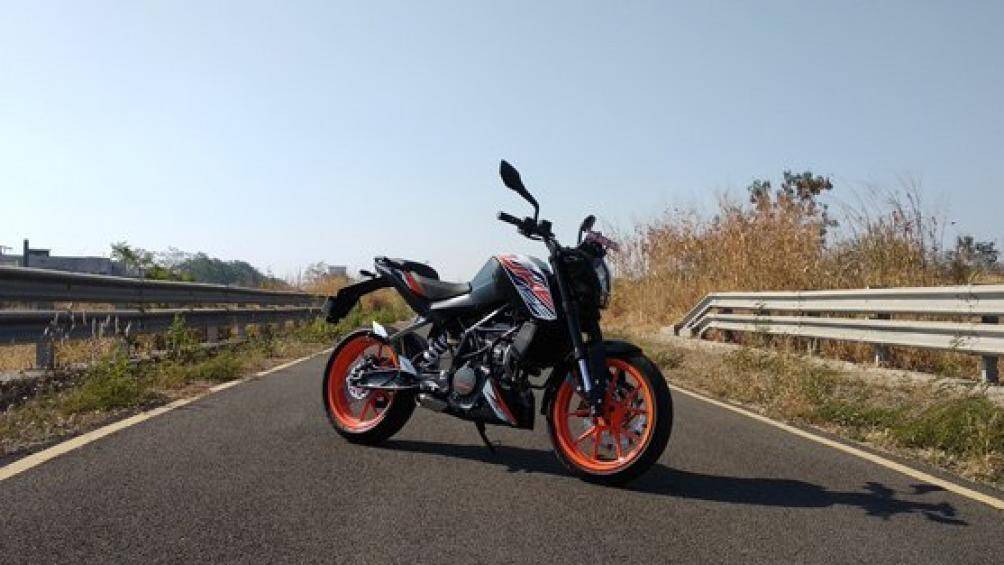 Khối động cơ này sản sinh công suất cực đại 14.5 mã lực tại 9250 vòng/phút và mô-men xoắn cực đại là 12Nm tại 8000 vòng/phút