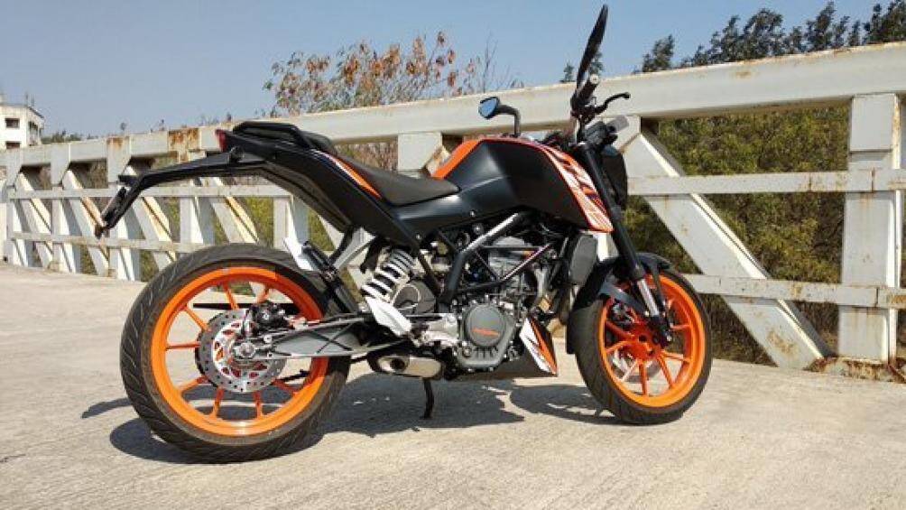 Với việc được trang bị khung Trellis hoàn toàn mới được làm từ hợp kim nhôm, giúp giảm trọng lượng của xe