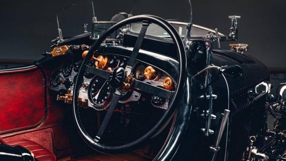 Sau khi được giới thiệu chính thức, Car Zero bây giờ sẽ phải hoàn thành quá trình chạy thử nghiệm trên 8.000 km trên đường đua