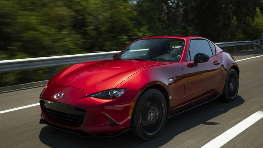 Phiên bản The Club có giá 30.290 USD (30.890 USD với số tự động) và cũng có sẵn dưới dạng mô hình RF...