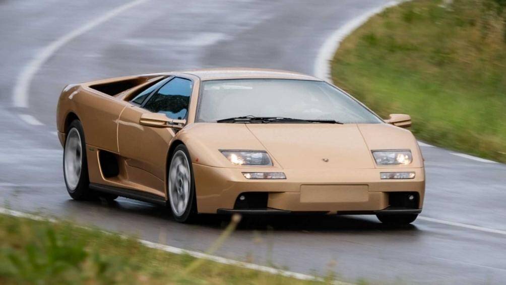Lamborghini Diablo là siêu xe nổi bật nhất thập niên 90 của thế kỷ trước, mẫu siêu xe huyền thoại này cũng vừa đón sinh nhật lần thứ 30 của mình