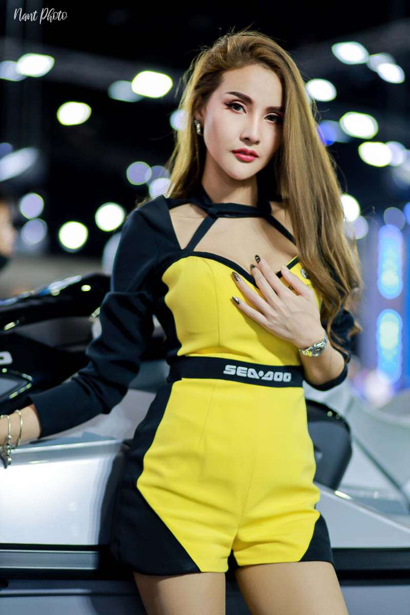 Một số hình ảnh đẹp khác của người mẫu này