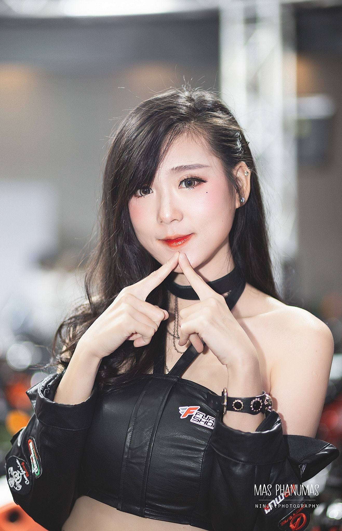 Duyên dáng, đáng yêu như một nữ sinh