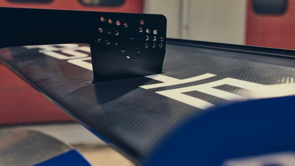 Cùng với đó, hộp số của xe có thể hoạt động được 60 giờ trước khi cần được kiểm tra