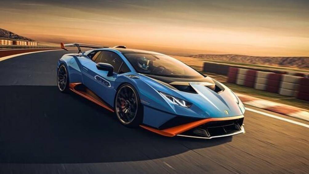 Siêu xe Lamborghini Huracan STO tăng tốc từ vị trí xuất phát lên 100 km/h chỉ trong thời gian 3 giây
