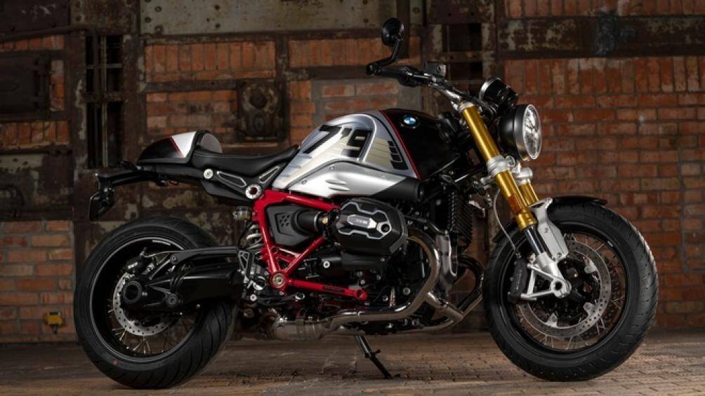 8. BMW R NineT