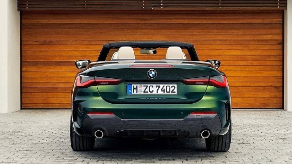 Phiên bản này sản sinh công suất 255 mã lực và mô-men xoắn 400 Nm