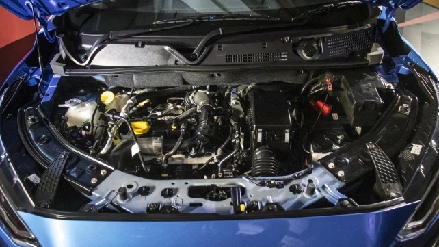 Nissan Magnite được trang bị động cơ xăng 1.0L hút khí tự nhiên với công suất cực đại 72 mã lực và mô-men xoắn cực đại 96 Nm
