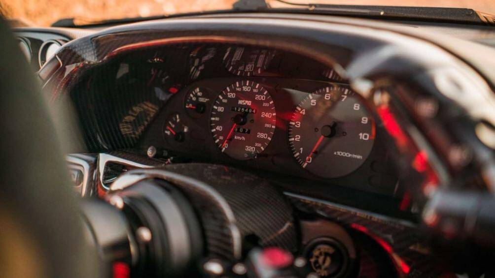 Cụm đồng hồ NISMO được bổ sung thêm màn hình cảm ứng