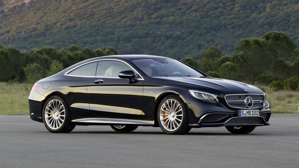 4. Mercedes-Benz S65 AMG (giá khởi điểm: 230.400 USD)