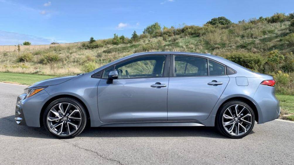 7. Toyota Corolla (doanh số: 169.505 chiếc)