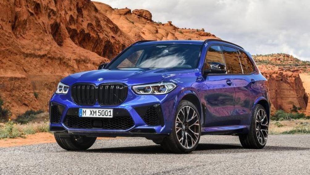 10. BMW X5 M Competition 2021: Tăng tốc từ 0 – 96 km/h mất 3,7 giây, tốc độ tối đa đạt mức 285 km/h, giá bán từ 114.100 USD