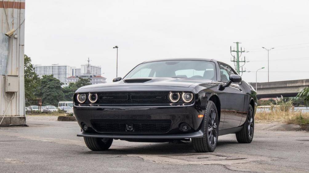 Mới đây, một chiếc Dogdge Challenger GT 2020 vừa được một doanh nghiệp nhập khẩu tư nhân tại Hà Nội đưa về từ Mỹ