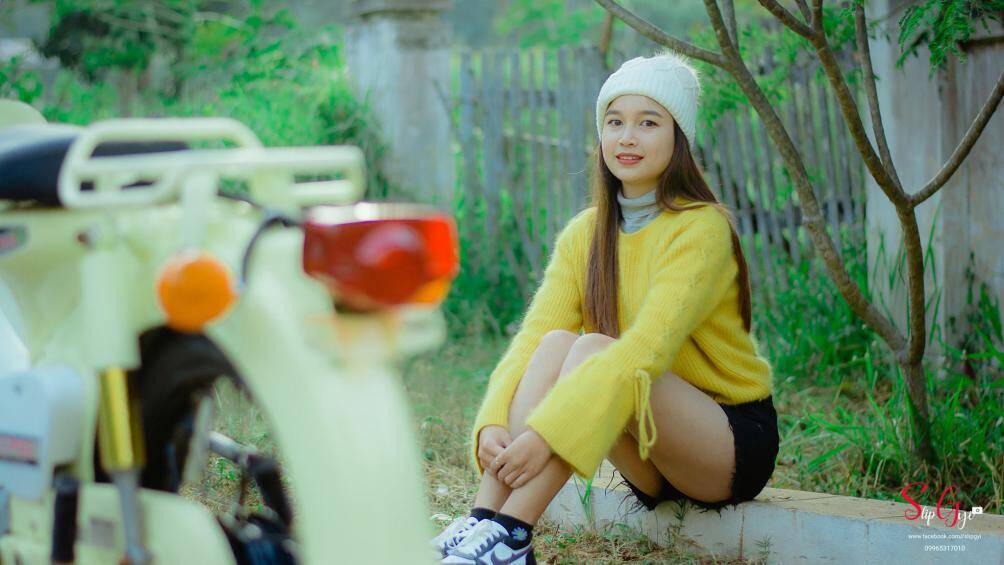 Nụ cười cuốn hút khiến biết bao chàng trai không thể rời mắt