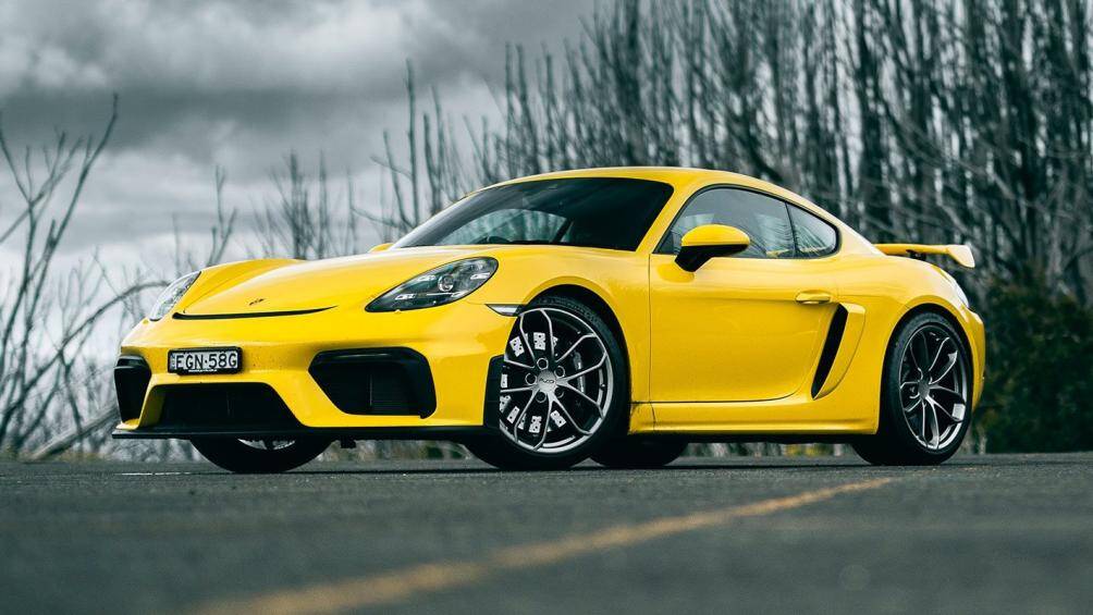 Porsche Cayman GT4