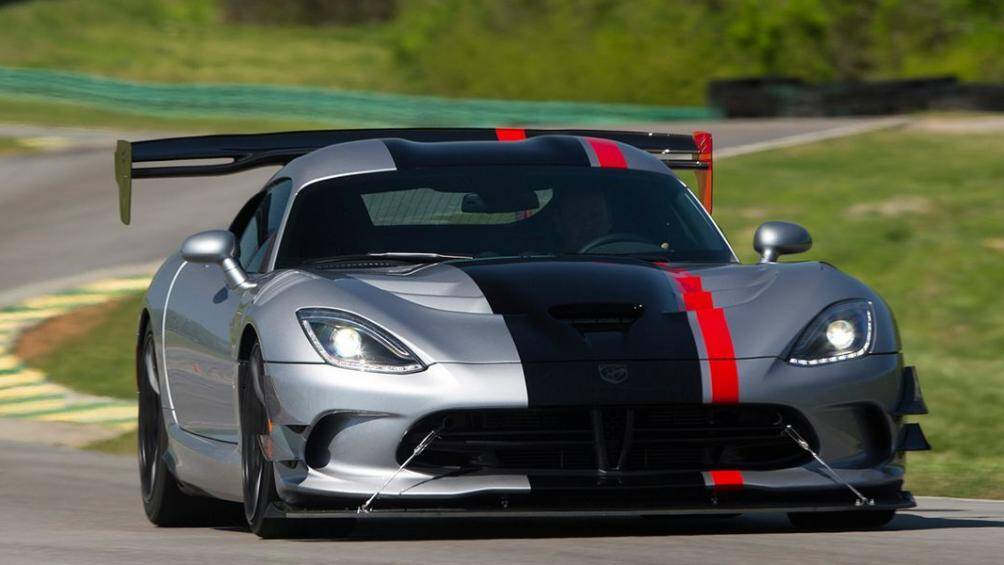 5. Dodge Viper ACR
