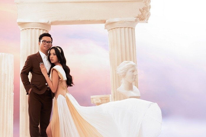 Đám cưới sẽ được tổ chức tại 2 nơi là quê nhà Kiên Giang của nàng hậu và TP. HCM trong tháng 1/2021