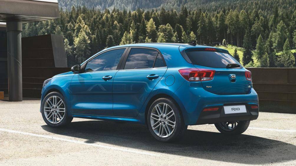 Tại châu Âu, Rio 2021 có thêm phiên bản động cơ hybrid với 2 mức công suất là 100 và 120 mã lực, mô-men xoắn 147 Nm